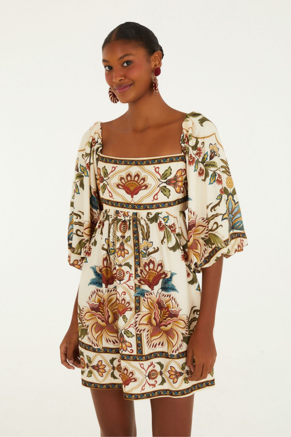 Vestido Curto Feminino Estampado Jardim Majestoso – Farm - Benui Store